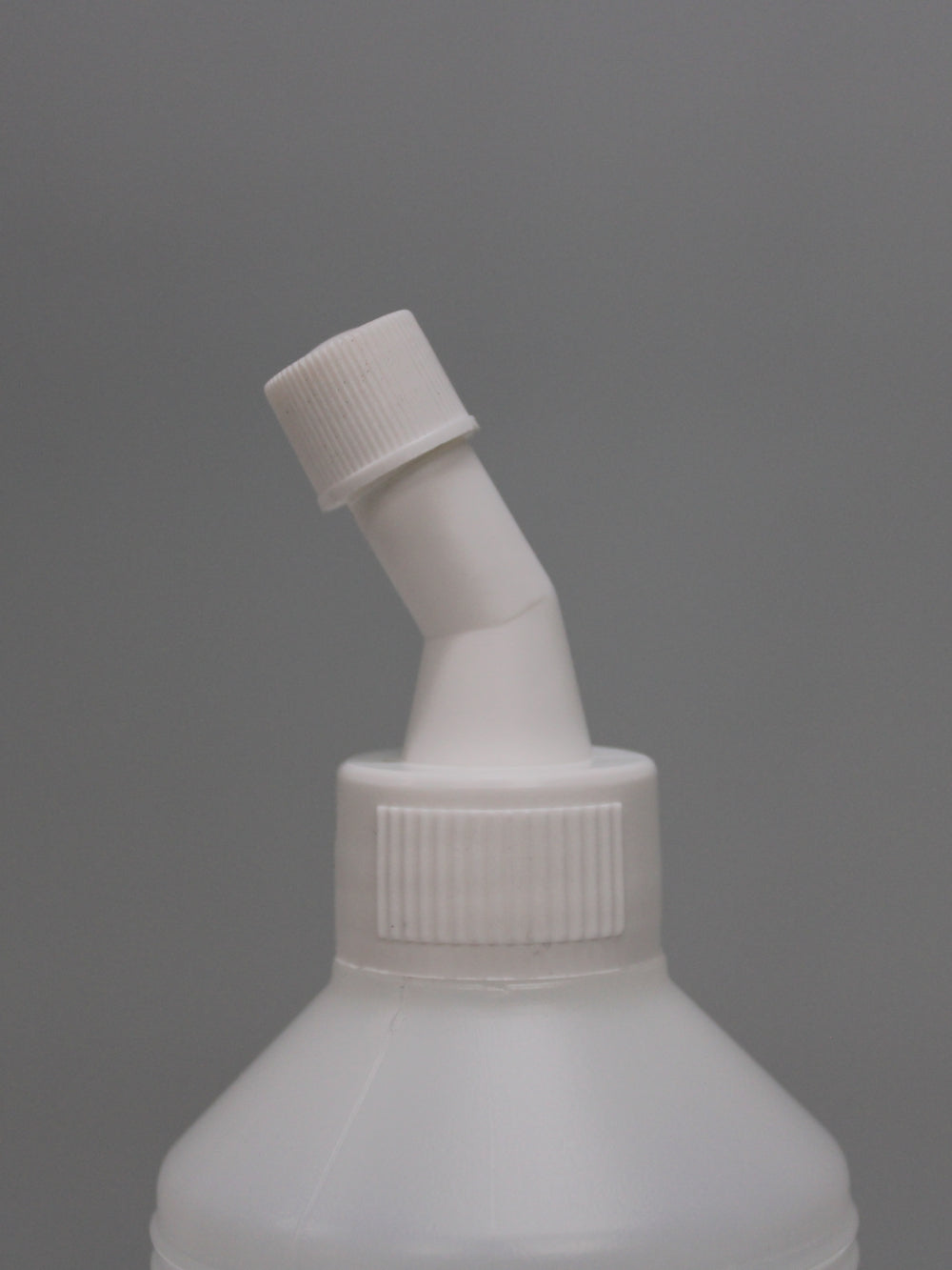 28mm Angle Glue Spout and Top Lid - (Pack of 100 units)